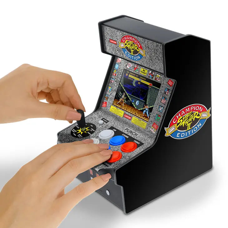 Game Console - Mini Station Arcade — Street Fighter Ii™